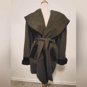 VINTAGE Grey Poncho style Trench Coat black woven accents Wool Jacket